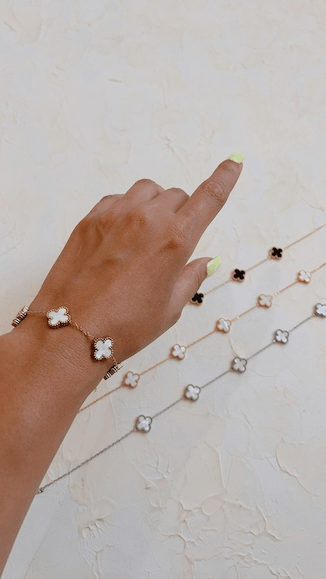 گردنبند زنانه با طراحی شیک و ساده